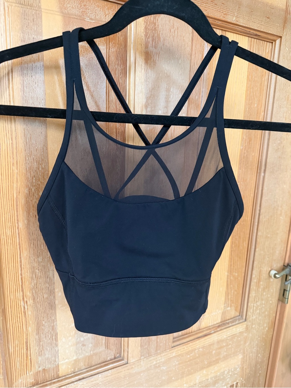 Black Mesh-Back Crop Bralette - Lululemon Women Workout / Yoga Top